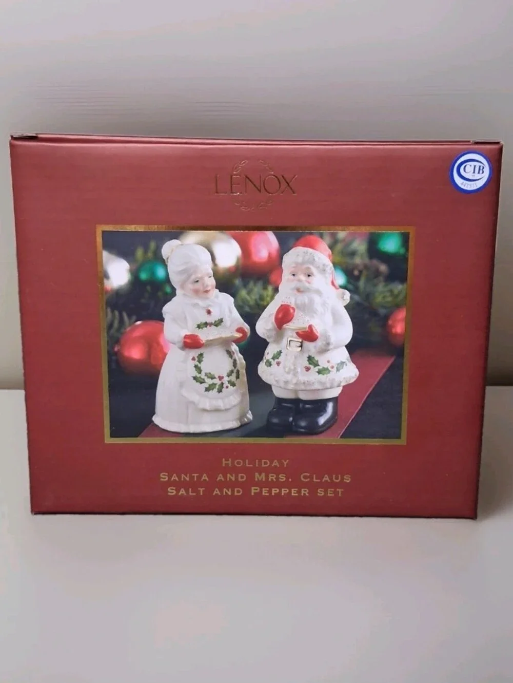 Lenox Holiday White, Red and Green Santa/Mrs. Claus Porcelain Salt & Pepper Set